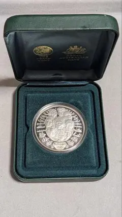 Disney The Little Mermaid 10周年記念 銀貨 Disney The Little Mermaid 10周年記念 銀貨 - メルカリ