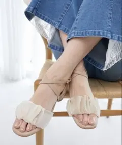 【未使用】MAJESTIC LEGON シアーギャザーサンダル　M ベージュのサムネイル