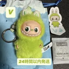 ラブブ【V】LABUBU PIN FOR LOVE イニシャルアルファベット