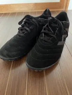 adidas サッカー トレーニングシューズ　25.5am