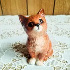 ベスウィック 茶色ネコ フィギュリン