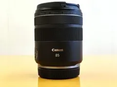 Canon RF85mm F2 MACRO IS STM レンズのサムネイル