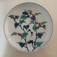 有田焼、峯山作(峯山窯)の鍋島草花紋様の盛鉢です。