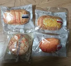 セブンイレブン　くじ　パンポーチ　4種セット