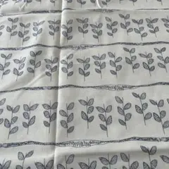 シーチング 葉ボーダー柄 YUWA 有輪商店 シャルマンコレクション　ハギレ