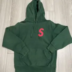 シュプリーム パーカー