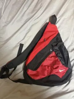 【90s】NIKE ワンショルダー レッド　ブラック テック Y2K