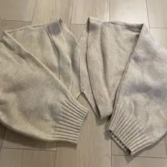 ベージュ ニットボレロ ショート丈のサムネイル