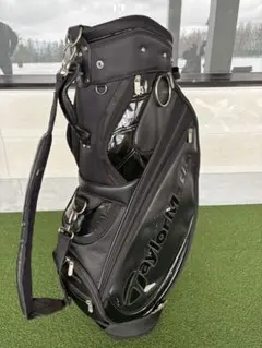 テーラーメイド ブラック キャディバッグ　中古品