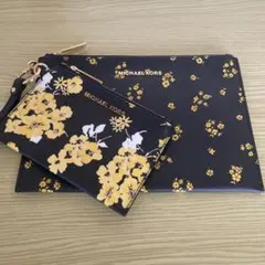 MICHAEL KORS マイケルコース 花柄ポーチ 2個 セット リストレットのサムネイル