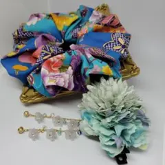 和柄シュシュ　水色　髪飾りセット