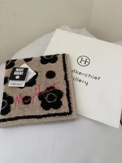 MARY QUANT デイジー柄 タオルハンカチのサムネイル