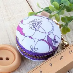マカロンケース＊マカロンポーチ＊ハンドメイド＊花柄＊白地紫