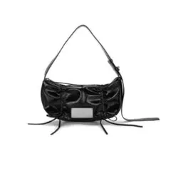 matinkim グロッシーキルティング スモールチェーンバッグ - メルカリ