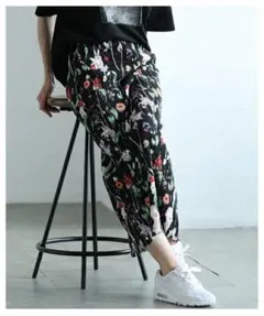 花柄リブナロースカート プリーツスカート タイトスカート 黒 M