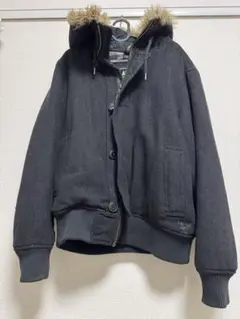 AMERICAN EAGLE OUTFITTERS ブラックジャケット Lサイズのサムネイル