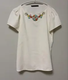 ZARA BASIC ビジュー付き 半袖カットソー ホワイト Mのサムネイル