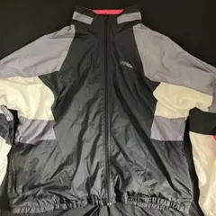 NIKE ナイロンジャケット Lサイズ