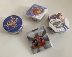 セブンイレブン限定 ミッキーマウス&ミニーマウスピンバッジ マジックタオルセット