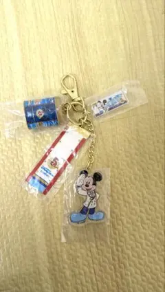 東京ディズニーシー25周年記念 5周年 キーチェーン　カプセルトイ