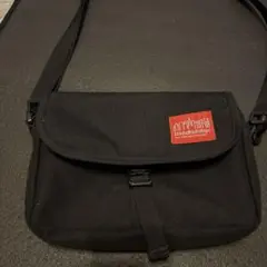Manhattan Portage ブラック ショルダーバッグ