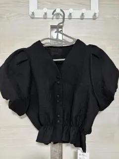 バーゲン！　黒いパフスリーブブラウス M GRL