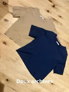 ロールアップ袖 Tシャツ 2枚セット ベージュ ネイビーのサムネイル