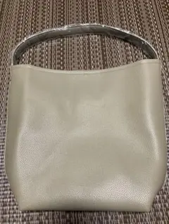 新品未使用　ワンショルダーバッグのサムネイル