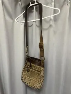 Coach ショルダーバッグ ベージュ