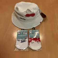 新品　Hello Kitty 耳付きホワイトハット　靴下セット
