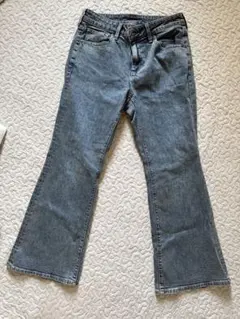 GU スリムフレアジーンズ+EC（丈短め）Mサイズ カラーブルー　低身長