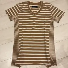 1 piu 1 uguale 3 ストライプ Vネック Tシャツのサムネイル