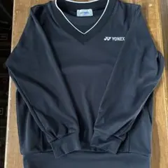 YONEXトレーナー Vネック 黒 J130