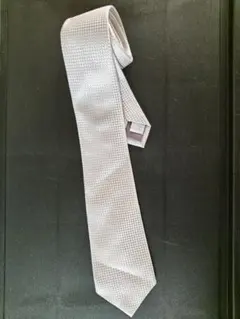 ネクタイ シルバー スーツ