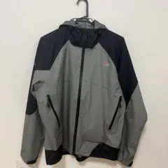 Lowe alpine GORE-TEX マウンテンパーカー Mサイズのサムネイル