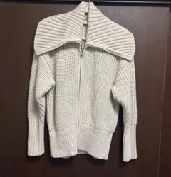ZARA ホワイト ジップアップ ニット