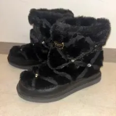 Juicy Couture ムートンブーツ ブラック ストーン