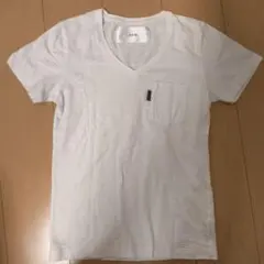 AKM Vネック ポケット Tシャツ ホワイトのサムネイル