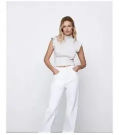 【新品タグ付】ZARA フリル付きリブ編みＴシャツ ナチュラル