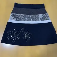 Desigualひざ丈スカートのサムネイル