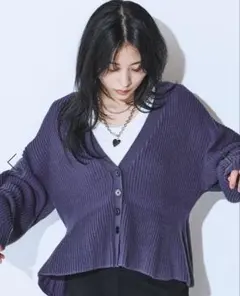 アゼペプラムVカーディガン jeanasis