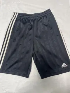 adidas ハーフパンツ ブラック 150