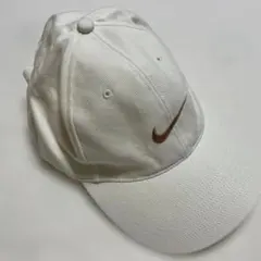 Item thumbnail for item 2ef5fc8a-7e26-4c7d-a9a5-12e653b7af7b