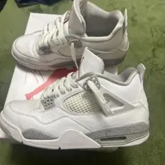 Air Jordan 4 テックホワイト