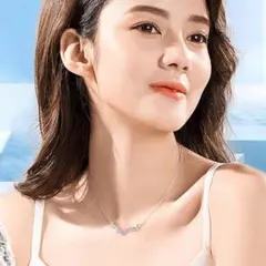 【新品】ネックレス 夏 シンプル シルバー レディース 綺麗 上品 ストーン