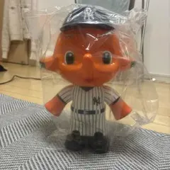 佐藤製薬サトコちゃん 特大貯金箱 30cm NYヤンキースコラボ 2026年最新】サトちゃん 貯金箱 ヤンキースの人気アイテム - メルカリ