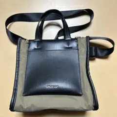 OPAQUE CLIP ショルダーバッグ 黒/ベージュ トートバッグ