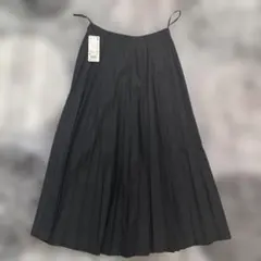 UNIQLO ブラック プリーツスカート Mサイズ