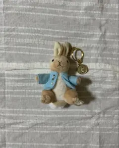 ピーターラビット　メダル付きマスコット　ぬいぐるみ　キーホルダー