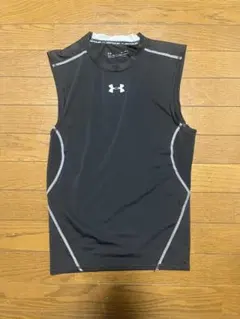 アンダーアーマー　インナー　タンクトップ　Ｍ